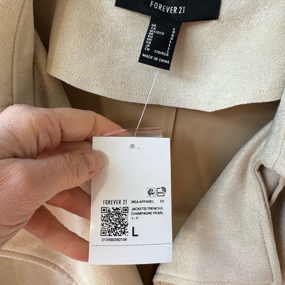 Forever 21 Champagne Pearl Trench Coat - Picture 2 of 6